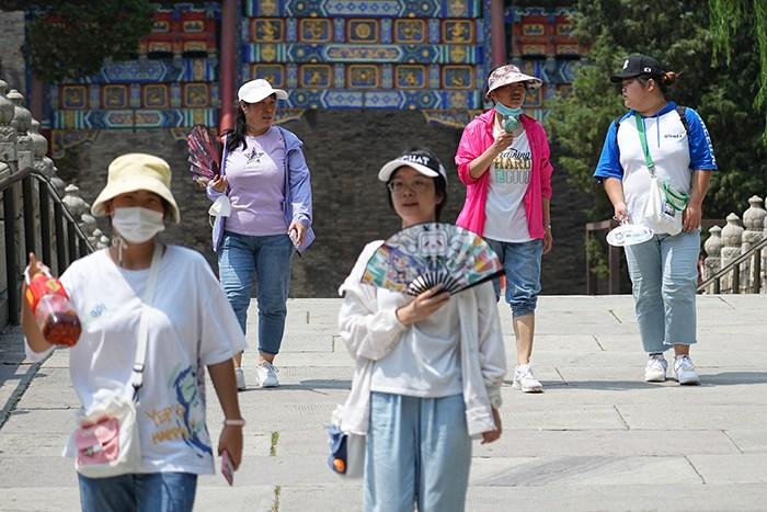 北京持续高温闷热天气